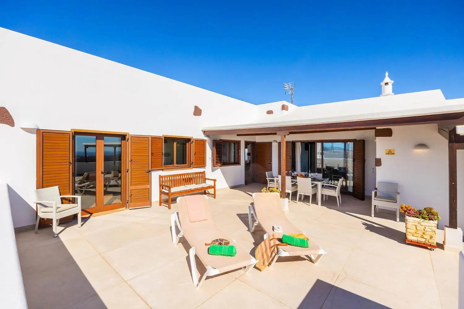 Villa Asomada La Asomada   La Asomada (Lanzarote)