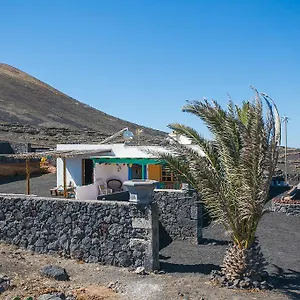 Casa La Geria (Adults Only) Hébergement de vacances
